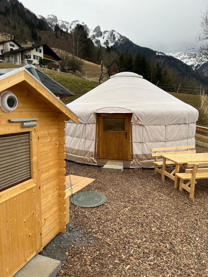 Hotel Jurte beim Lama-&Alpakahof Triesenberg Exterior foto